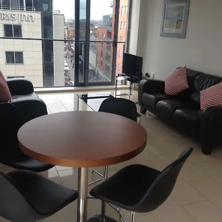 Apartment Luxury Ivy Exchange *